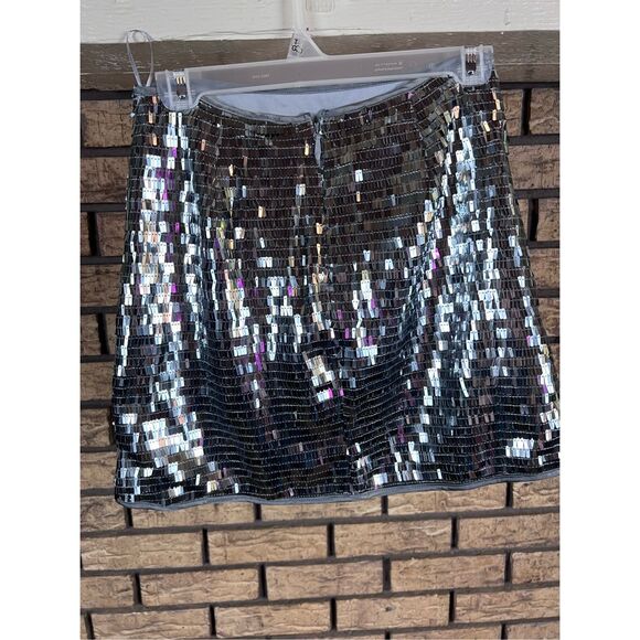 Endless blu silver sequence skirt‎ size small new w/tags - Picture 2 of 8
